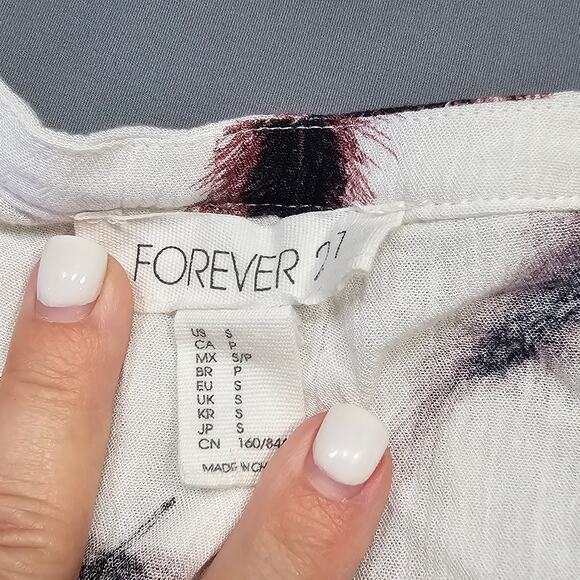 Forever 21 White Crop Top Ruffled V-Neck Long Sleeves Shirt Lightweight Womens S - Picture 4 of 10